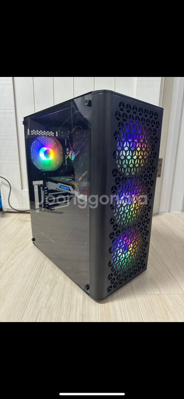 컴퓨터 본체 팝니다 (i7-9700 / 1080TI)--0