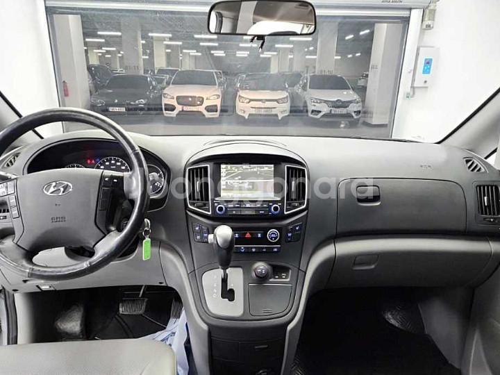 @18년 더뉴그랜드스타렉스 4WD 웨건 12인승 스마트--2