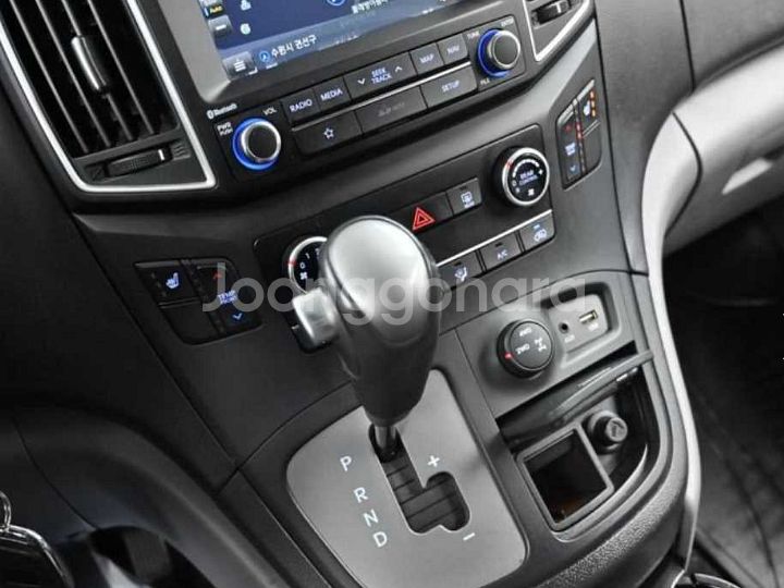 @19년 더뉴그랜드스타렉스 4WD 웨건 12인승 스마트--5