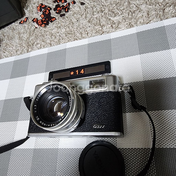 야시카 일렉트로 35 gsn 필름카메라 실버바디--1