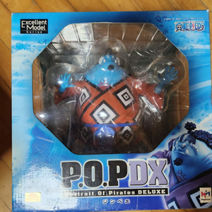 원피스 피규어 pop 징베 팝니다.