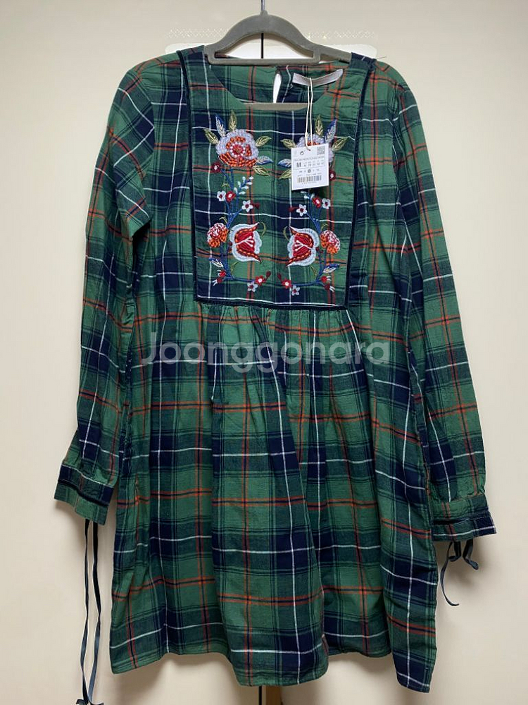 자라 체크 플라워 자수 원피스--0