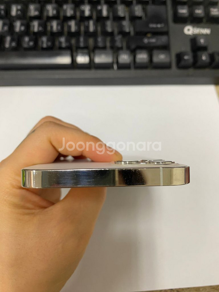 아이폰12프로 화이트 AA급 128G 무잔상배터리100--3