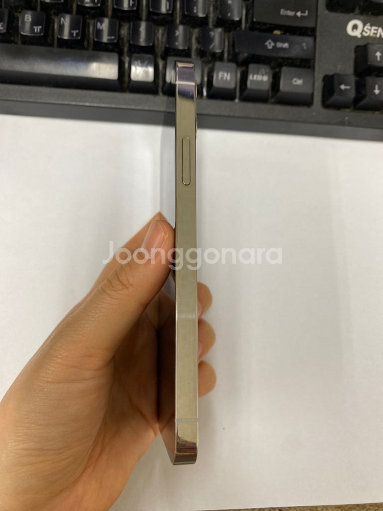 아이폰12프로 화이트 AA급 128G 무잔상배터리100--5