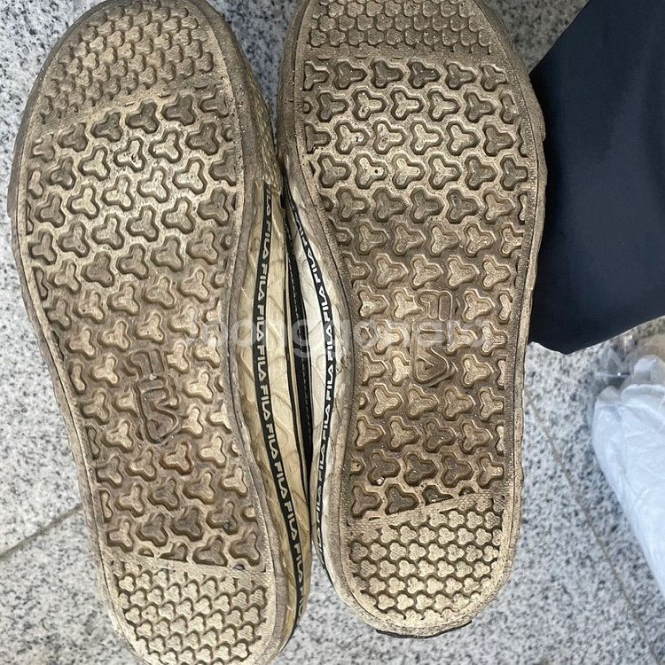 휠라 단화 운동화 240--3