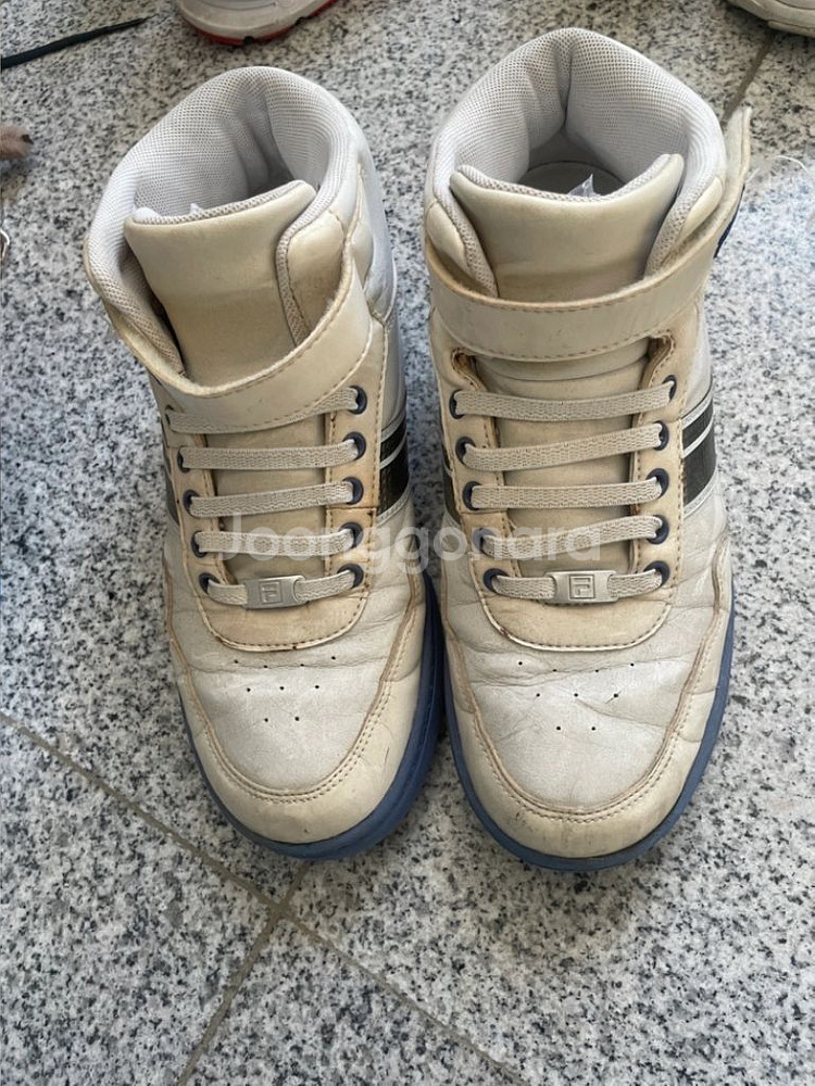 휠라 하이탑 운동화 240--2