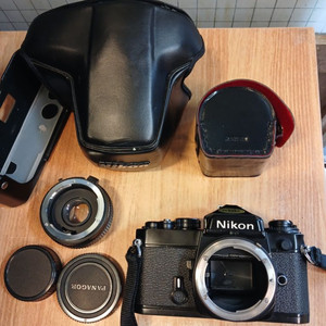 니콘카메라 NIKON FE 바디작동,상태좋읍니다랜즈별매