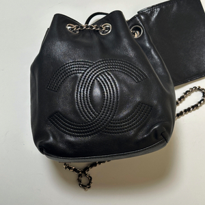 샤넬 정품백팩 타낫 유서빈 백팩 빈티지 로고 미니 은장