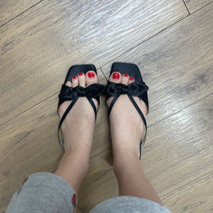 누벨 슬리퍼 250