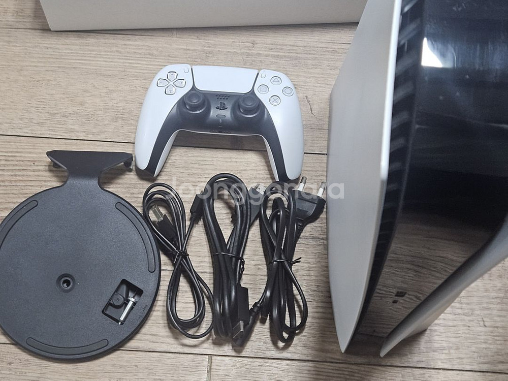 PS5 디스크버전 팝니다--1