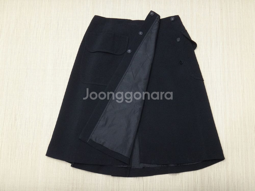 (42size) 미우 미우 MIU MIU 블랙 스커트--3