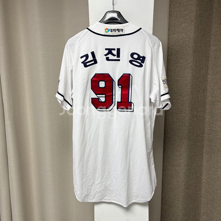 두산베어스 김진영 실착 선수지급용 유니폼--3