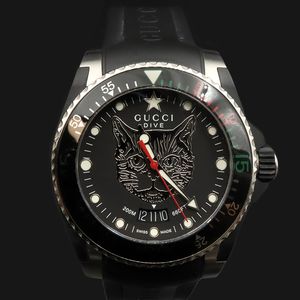 구찌 쿼츠 40MM 미스틱 캣 다이브 러버밴드 시계