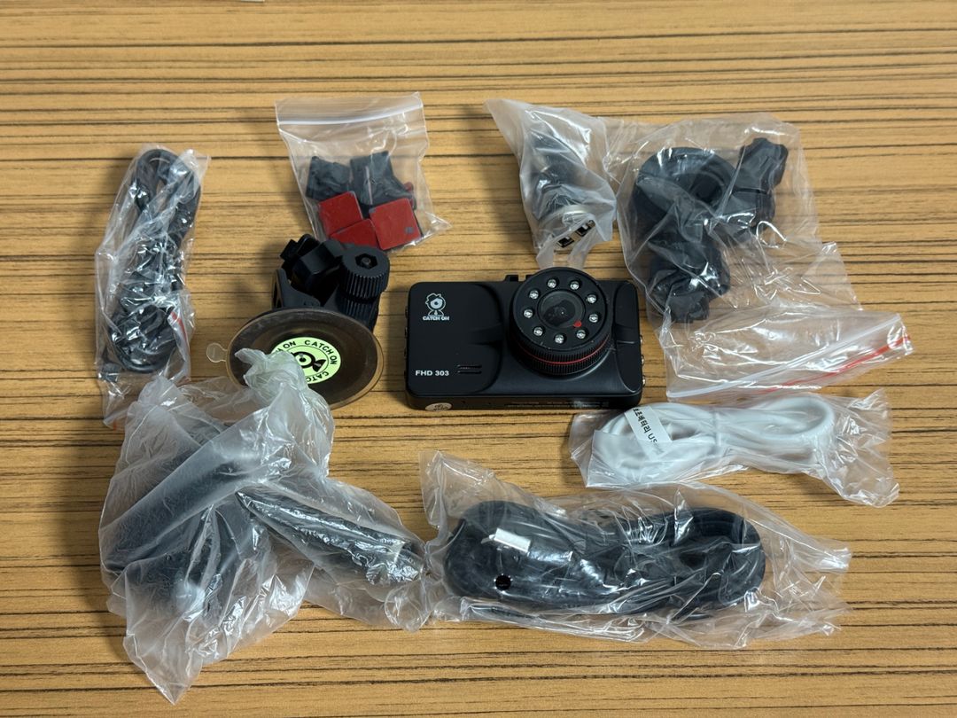 캐치온 프로9 블랙박스 FHD303