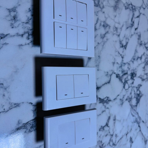 IOT 시하스 스위치 2구, 6구 팝니다