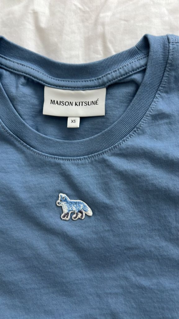 메종키츠네 제니 착용--1