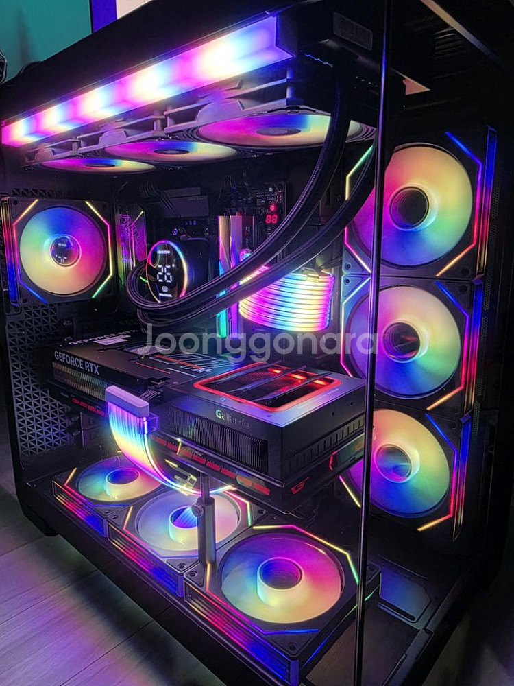 9800x3d x870마스터 5090 가야드로--1