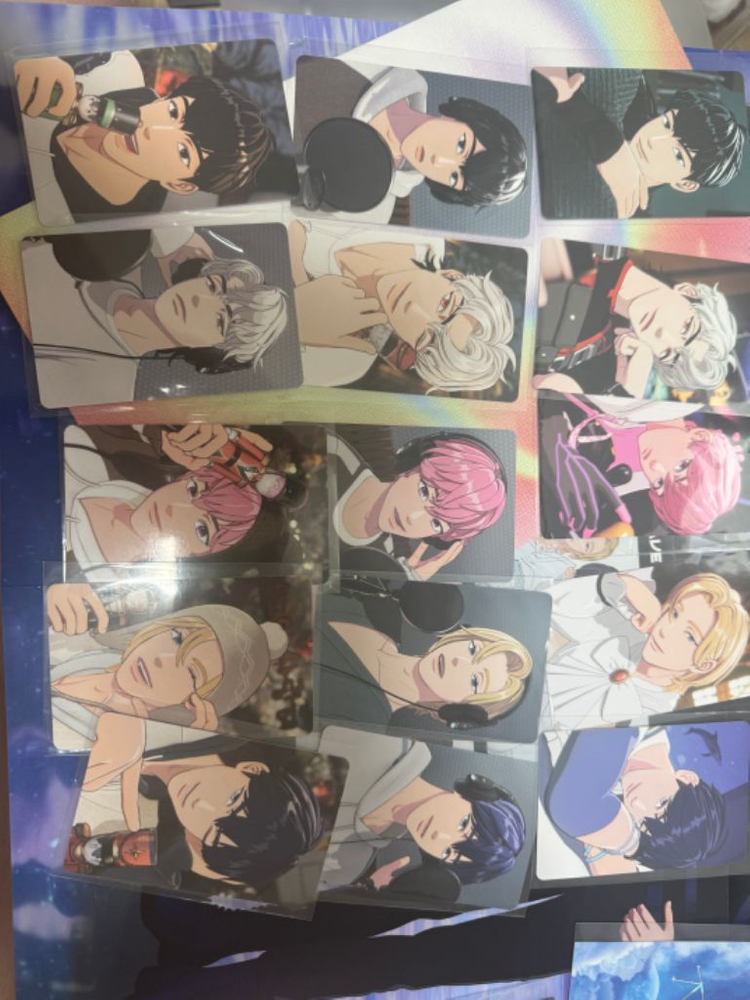 플레이브 1기 키트 (개봉) 이미지