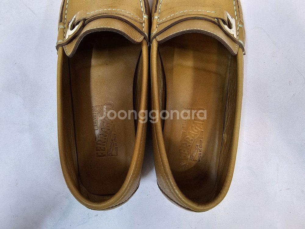 페라가모 여성 로퍼 단화 245--5