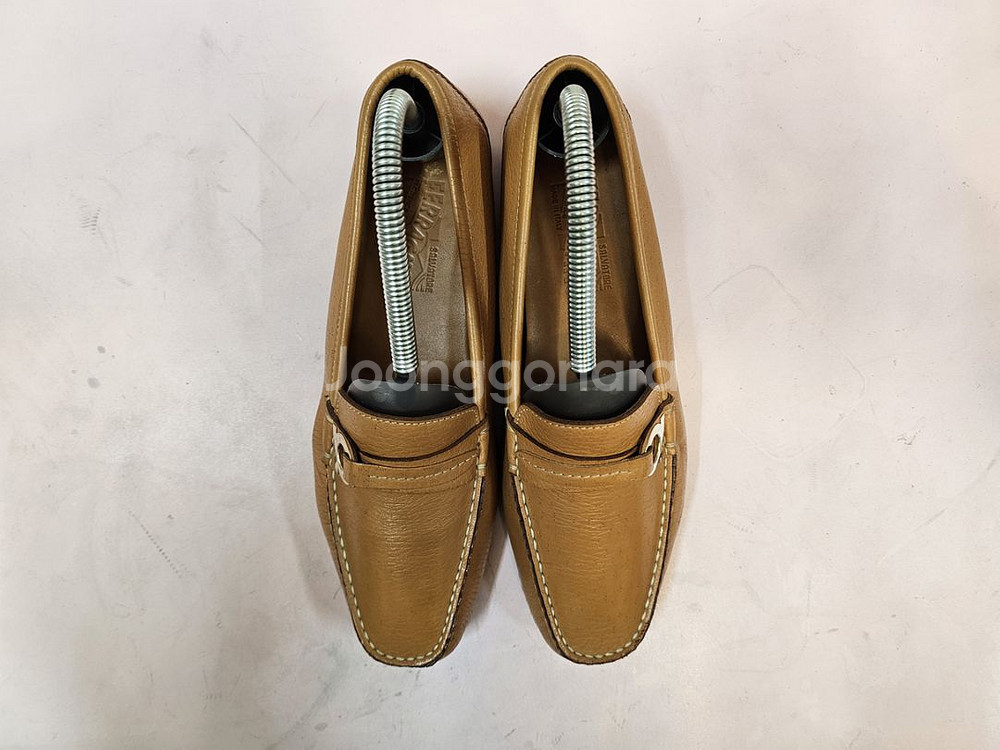 페라가모 여성 로퍼 단화 245--2