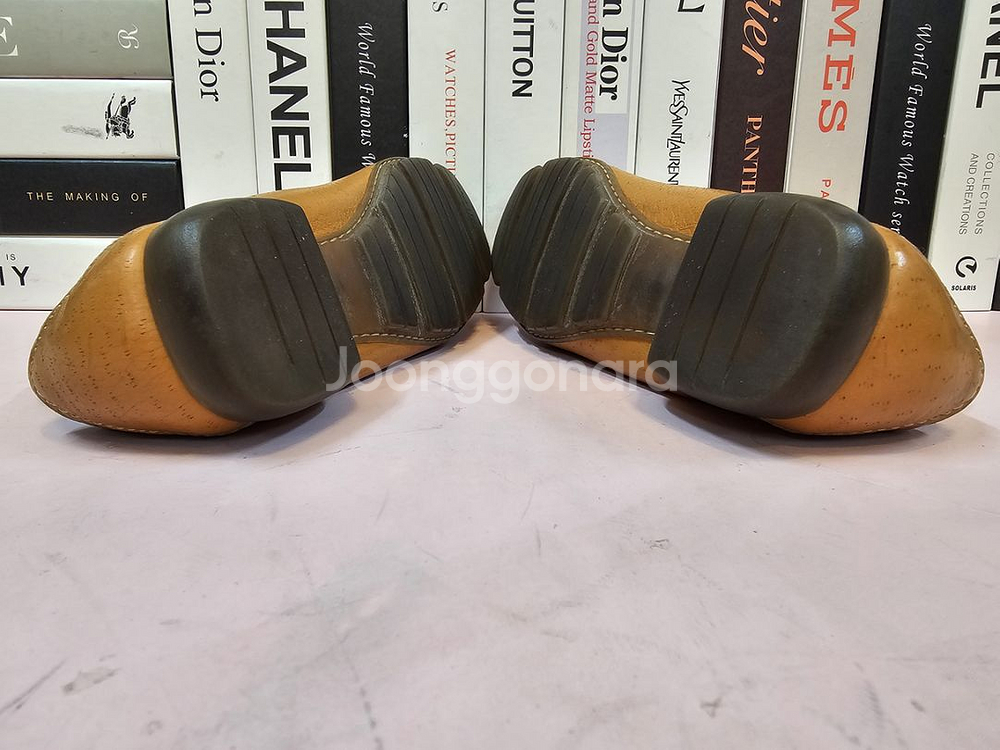 페라가모 여성 로퍼 단화 245--7