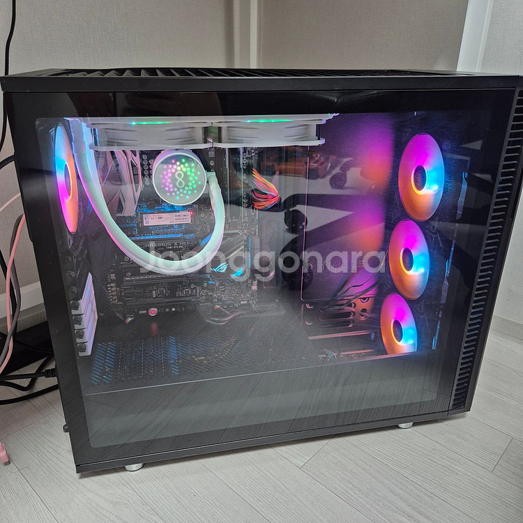 9700K 4.9 OC 반본체 판매합니다.--1