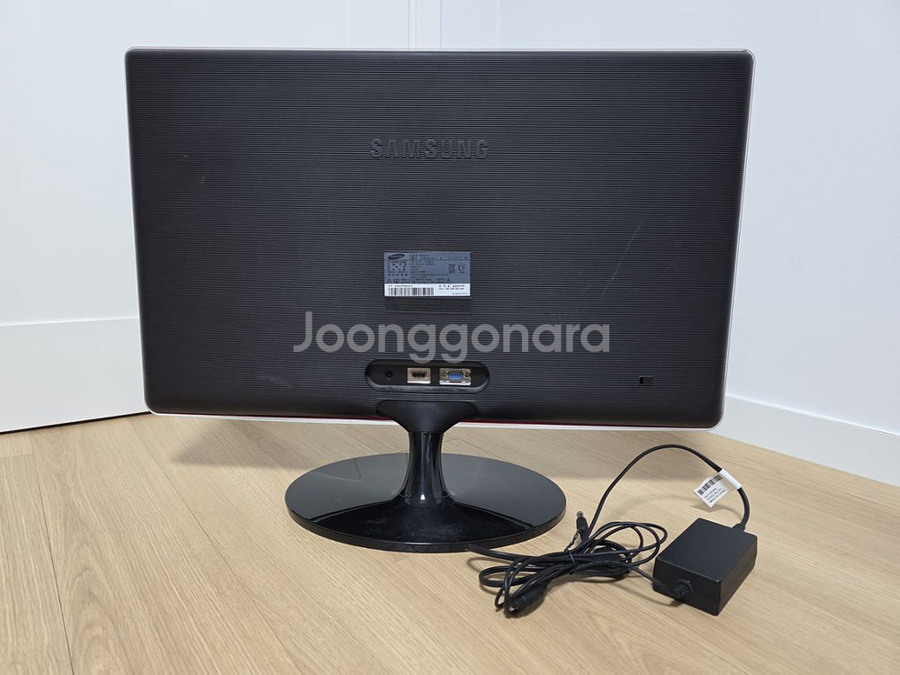 27인치 삼성모니터(쌩쌩)--2
