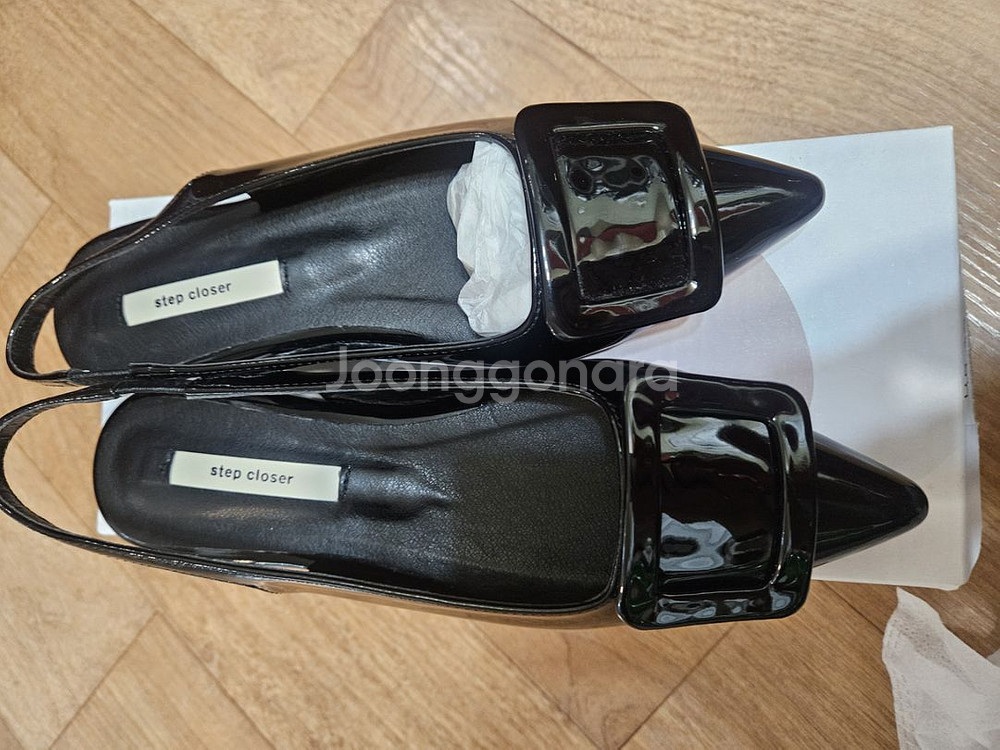블랙 색상 샌들 230 사이즈 새상품--0