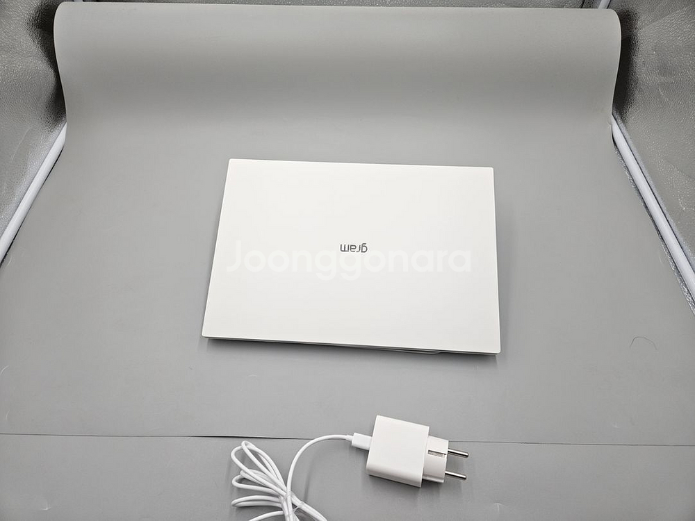 LG그램 노트북 14인치 U5/램8/SSD256 무상--1
