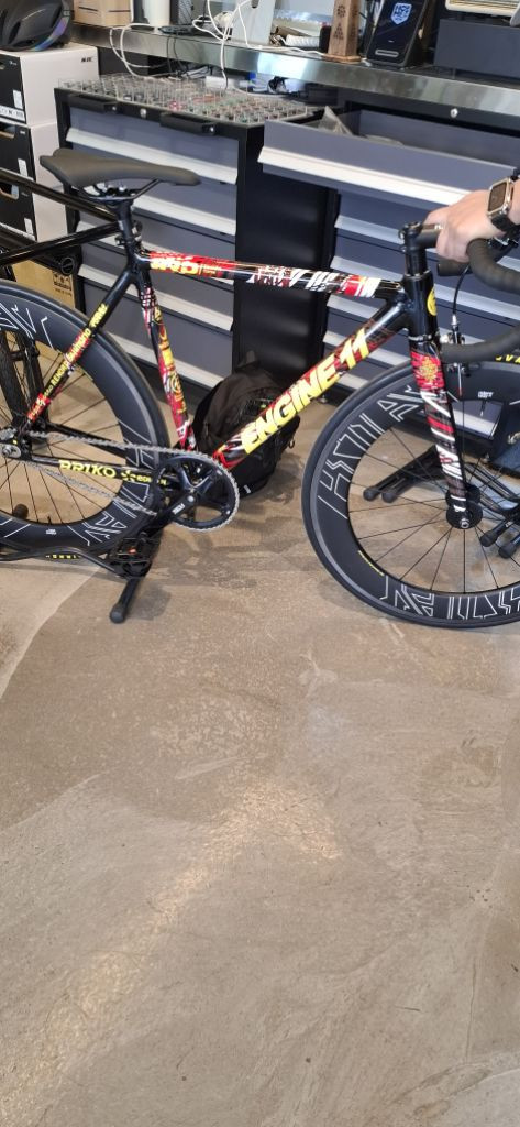 엔진11 lrd 88림이랑 판매 합니다 원가 285만원 이미지