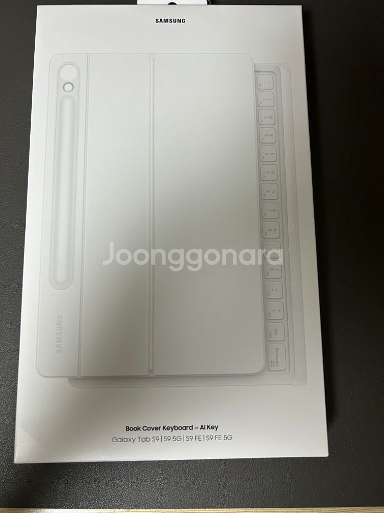 s10부터 s9fe까지 호환 가능한 북커버 키보드입니다--0