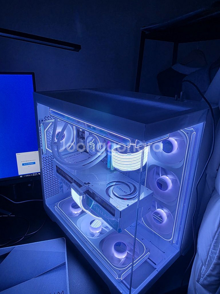 9800X3D RTX5080 새상품 팝니다--1