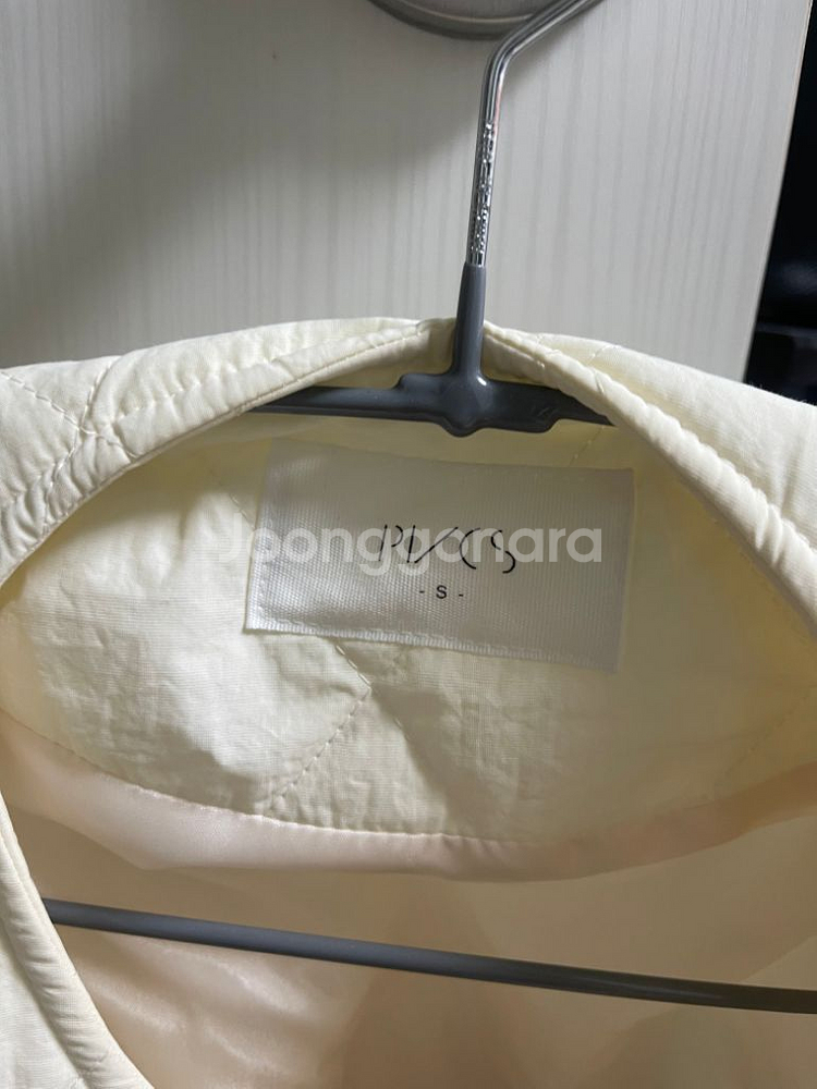 PVCS 퀼팅 숏 점 아이보리(미착용)--4