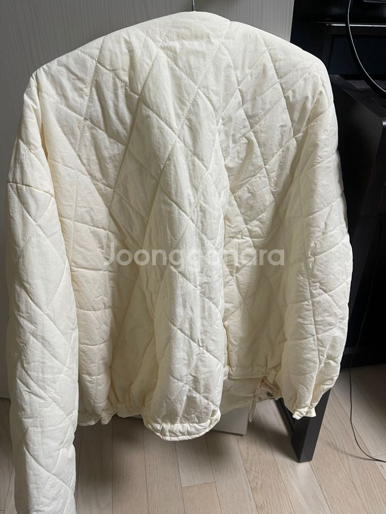 PVCS 퀼팅 숏 점 아이보리(미착용)--2