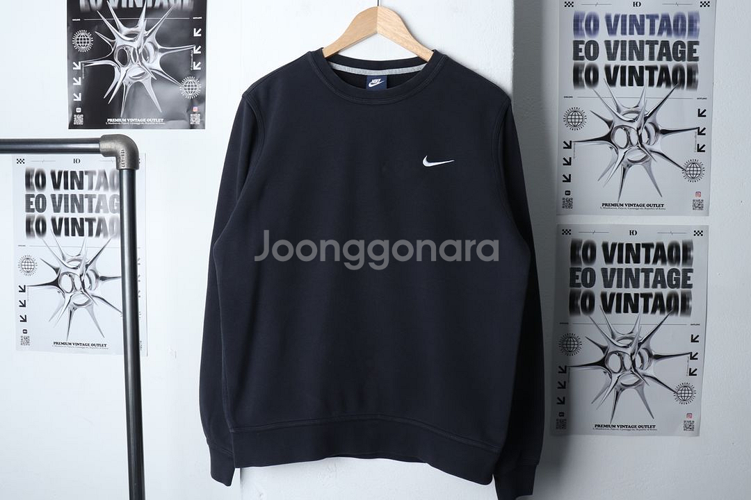 (XXL) 나이키 맨투맨 티셔츠 블랙 올드스쿨 로고--1