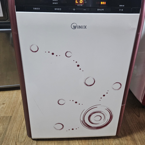 위닉스 제습기 10리터 결로방지예방 물잘빨립니다