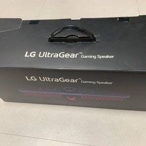 LG 울트라기어 32GK850G 모니터 + LG 울트라