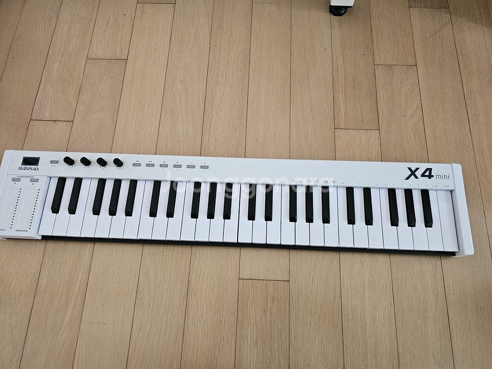 midiplus X4 mini--0