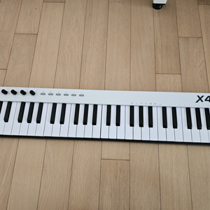 midiplus X4 mini
