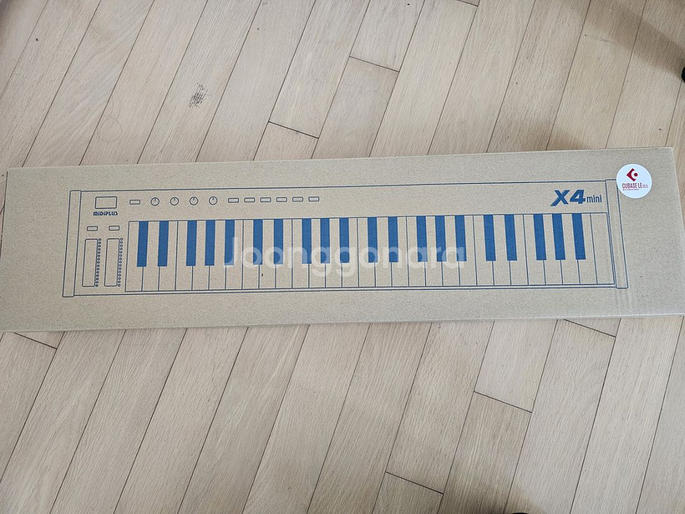 midiplus X4 mini--1