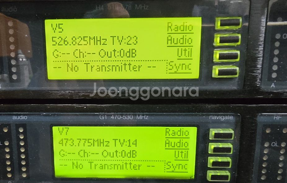 SHURE UR4D+/UR4D 수신기 2대판매--2