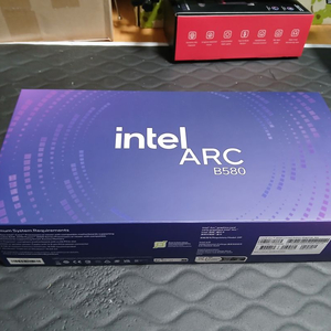 인텔 ARC B580 그래픽카드 파운더스 에디션 풀박스