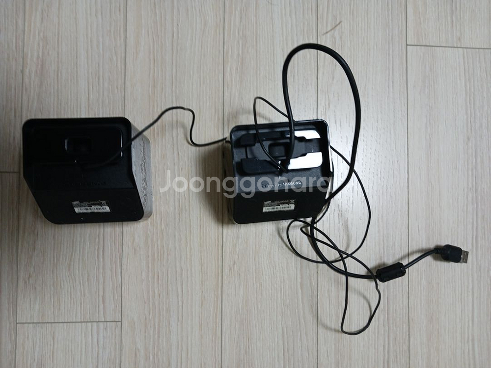 삼성 모니터LS22C570+로지텍키보드+스피커--2
