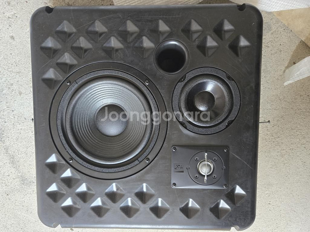 JBL 8330A 100W 스피커--3