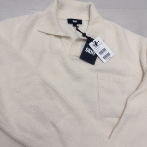 DKNY 부클 니트 (정가 43.5만) 미착 새상품