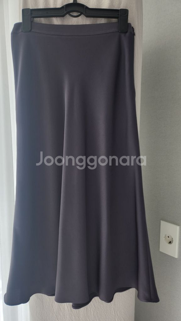 쉬즈미스 실크 라인이 예쁜 심플 스커트 마인 타임--0