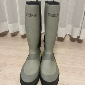 다이와 프로바이저 갯바위 낚시 장화
