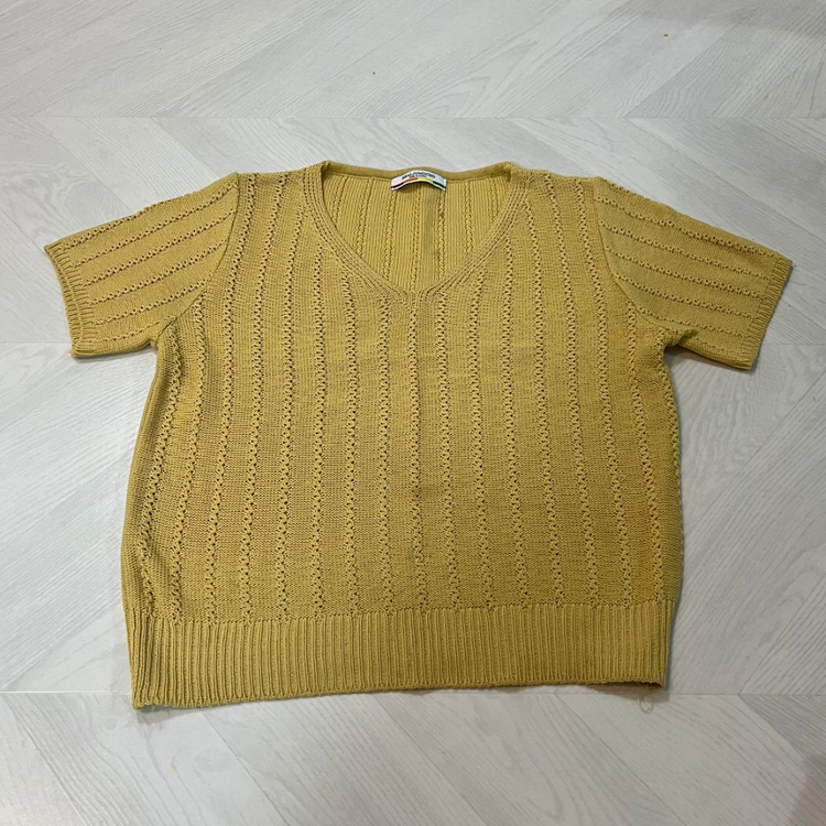 브이넥 반팔 니트 옐로우--1