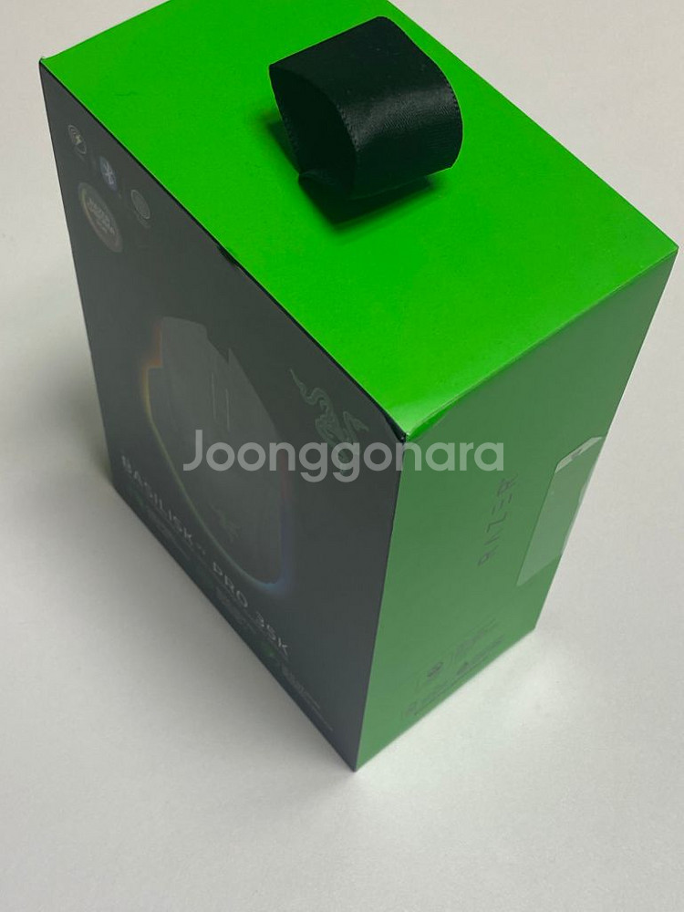 레이저 바실리스크 v3 pro 35k 게이밍 마우스--2
