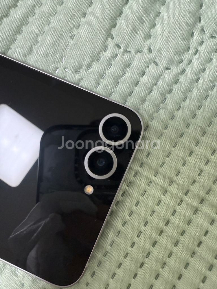 갤럭시제트플립6--2